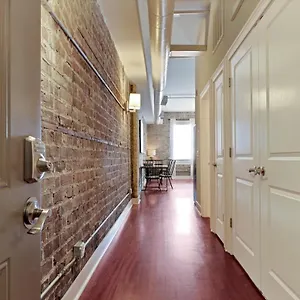 Downtown Loft- Steps Away From Plant Riverside! Apartment Savannah