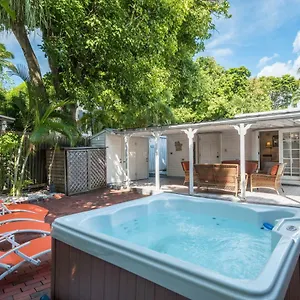 Hemingway's View Holiday home Key West